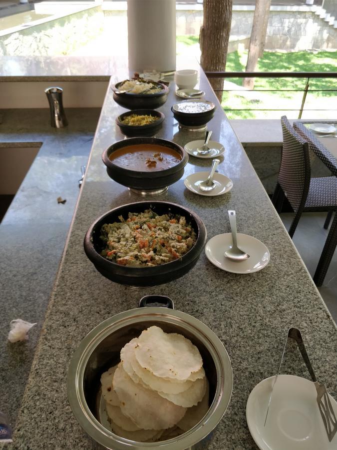 The Birchwood Retreat, Madikeri Hotel Bagian luar foto